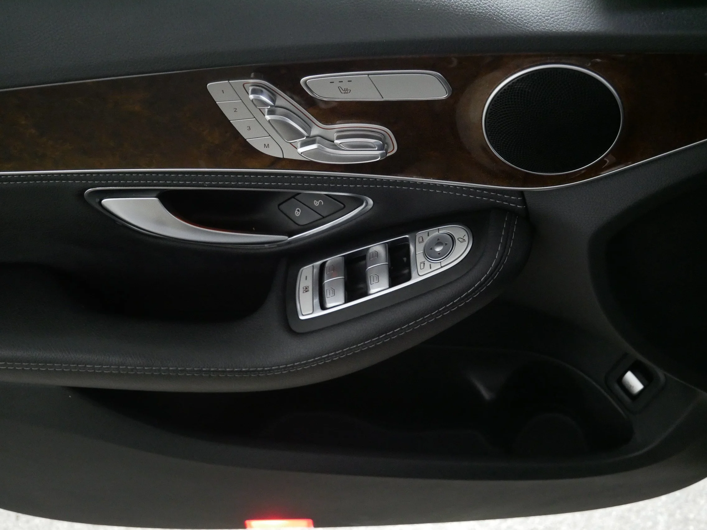 Used 2016 Black Mercedes-Benz C 300 image 19