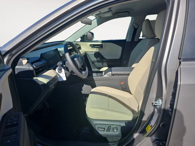 New 2026  Toyota XLE Premium image 7