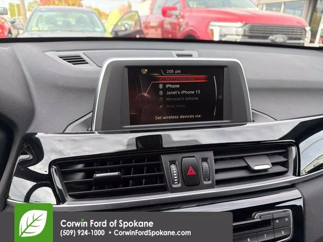 Used 2017 Silver BMW xDrive28i image 11