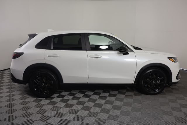 Certified Used 2023 Platinum White Pearl Honda Sport image 9