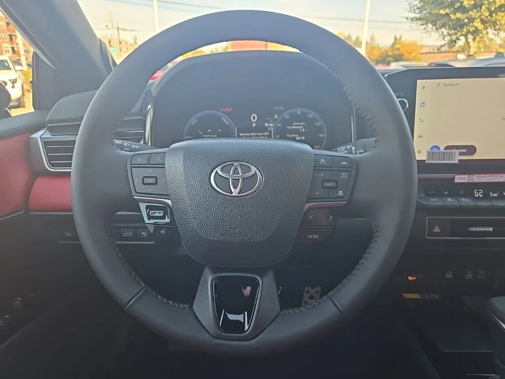 New 2026 Wind Chill Pearl with Midnight Black Metallic roof Toyota XSE image 14