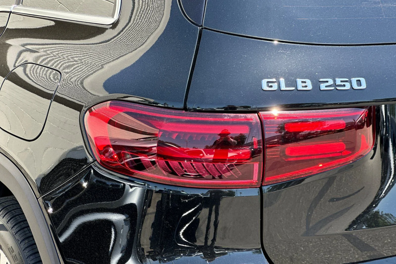 New 2026 Black Mercedes-Benz GLB 250 image 7