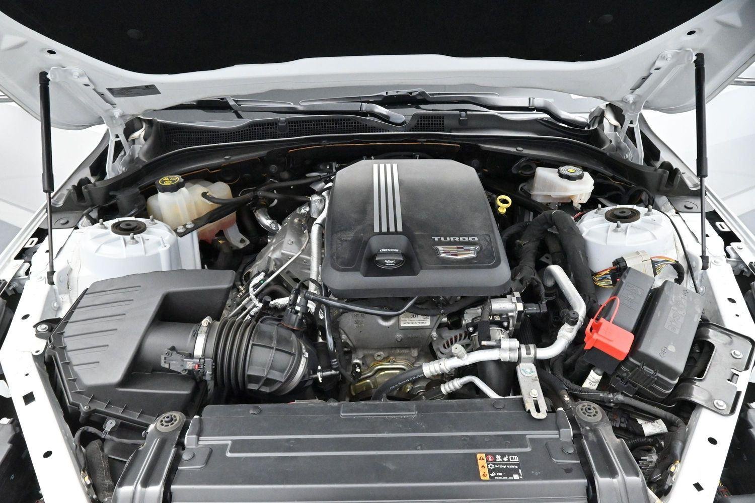 Used 2022 Crystal White Tricoat Cadillac Premium Luxury image 38