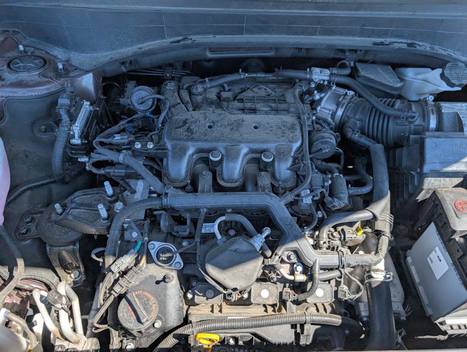 Used 2023 Sierra Burgundy Hyundai SEL image 41