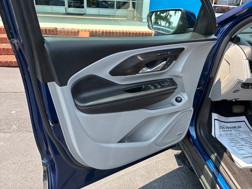 Certified Used 2022 Blue GMC SLT image 11