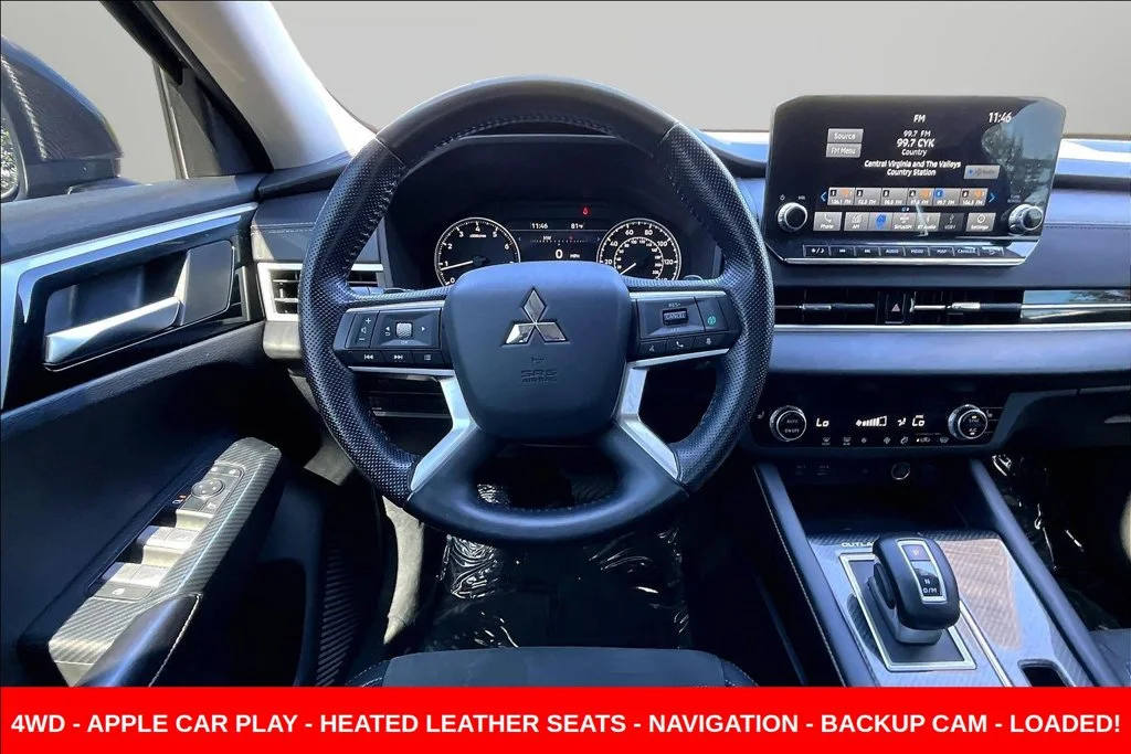Used 2022  Mitsubishi SE image 8
