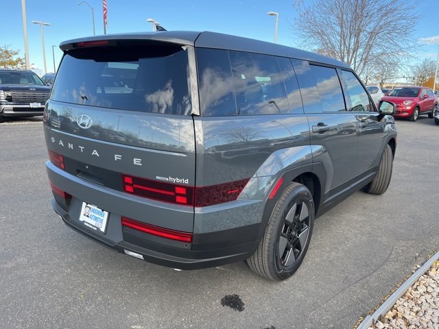 2026 Hyundai Santa Fe SE photo 3