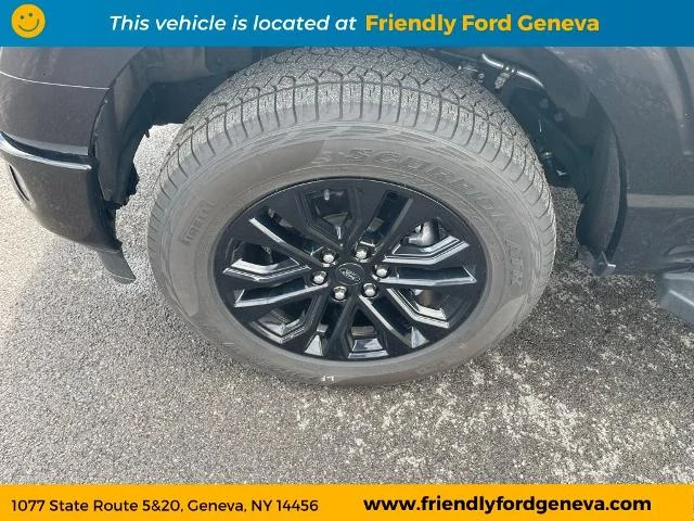 Used 2025 Agate Black Metallic Ford XLT image 9