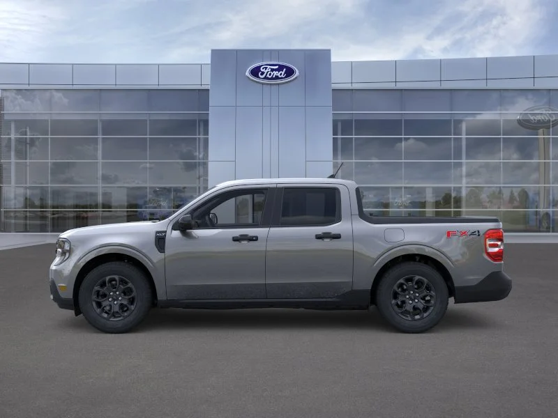 New 2026 Carbonized Gray Metallic Ford XLT image 3