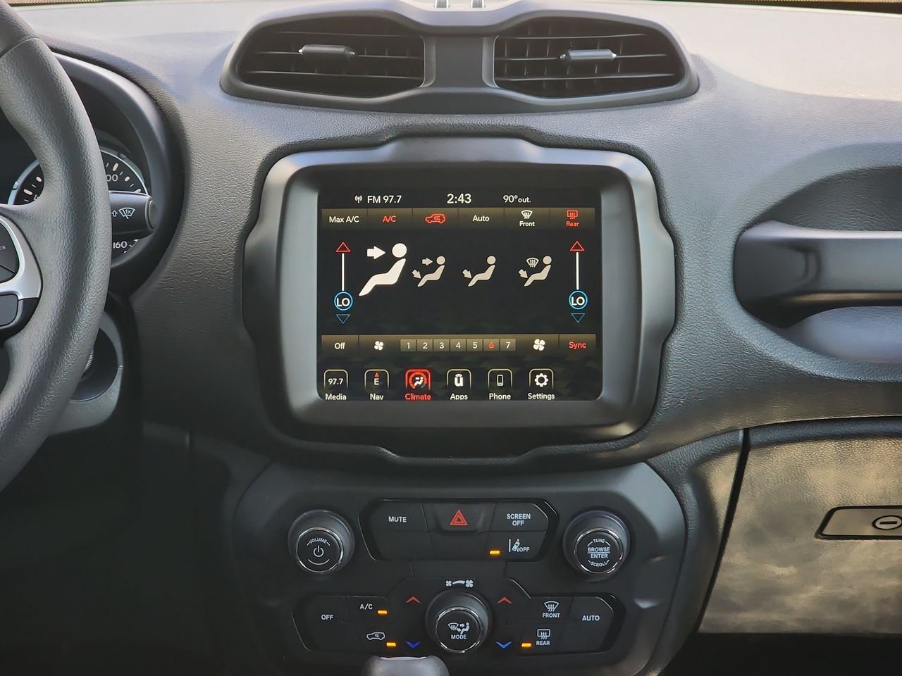 Used 2023 Black Clearcoat Jeep Latitude image 18