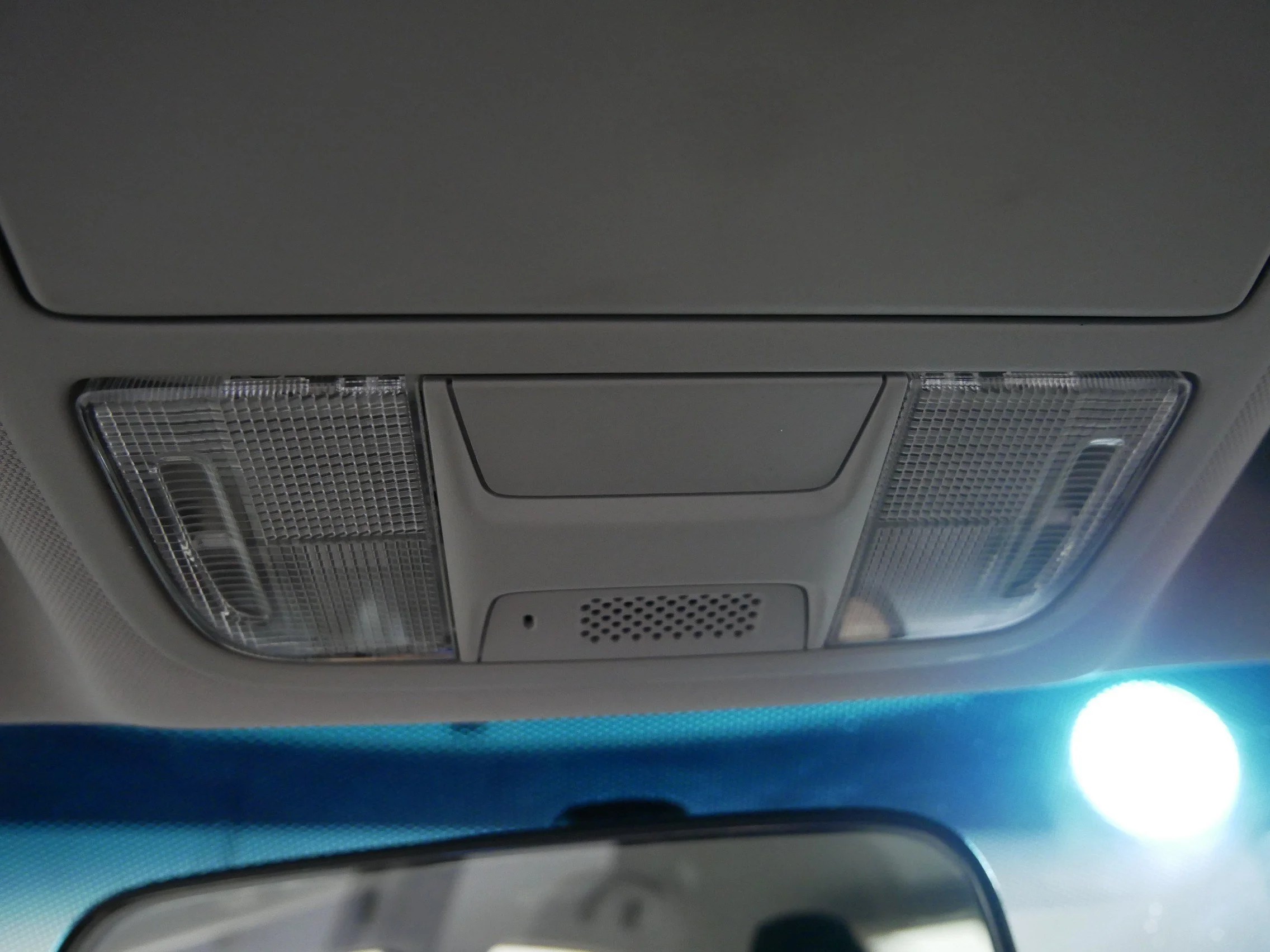 Used 2008 Royal Blue Pearl Honda LX image 32