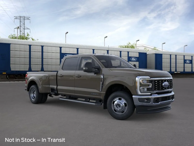 New 2026 Marsh Gray Ford F-350® Lariat® image 7