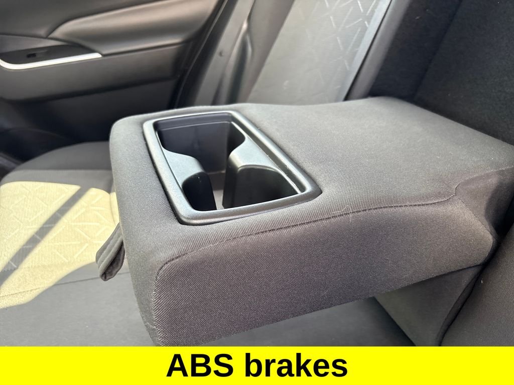 Used 2021 White Toyota XLE image 31