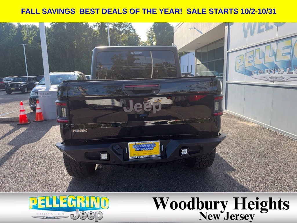 Certified Used 2023 Black Jeep Rubicon image 6