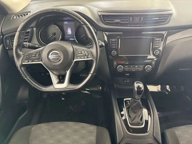 Used 2021 Gray Nissan SV image 22