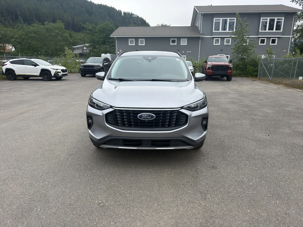 Used 2024 Iconic Silver Metallic Ford Platinum image 8