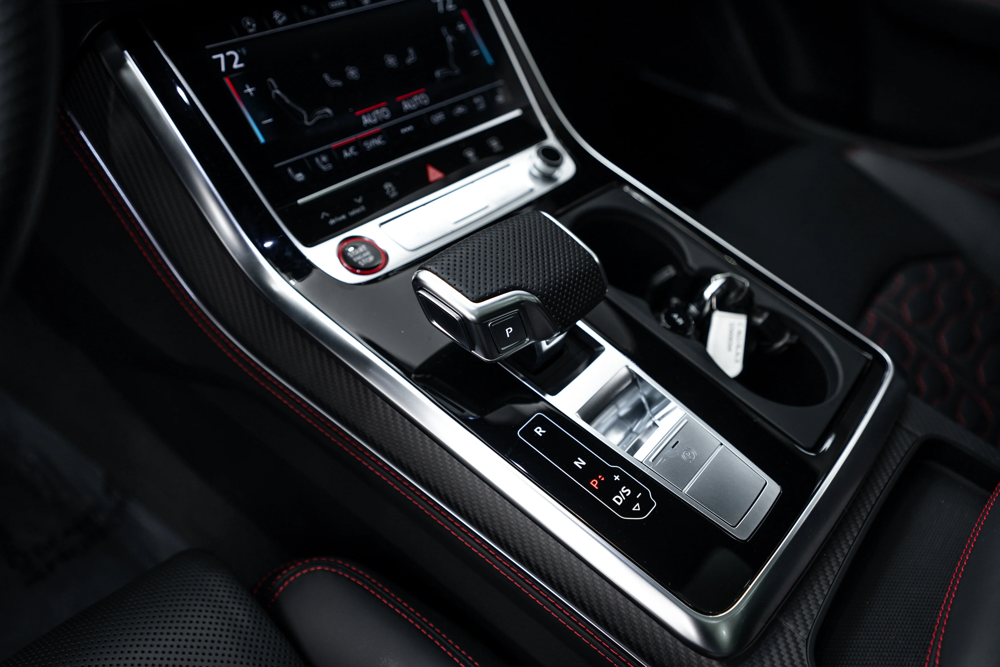 2025 Audi RS Q8 Base - Photo 13