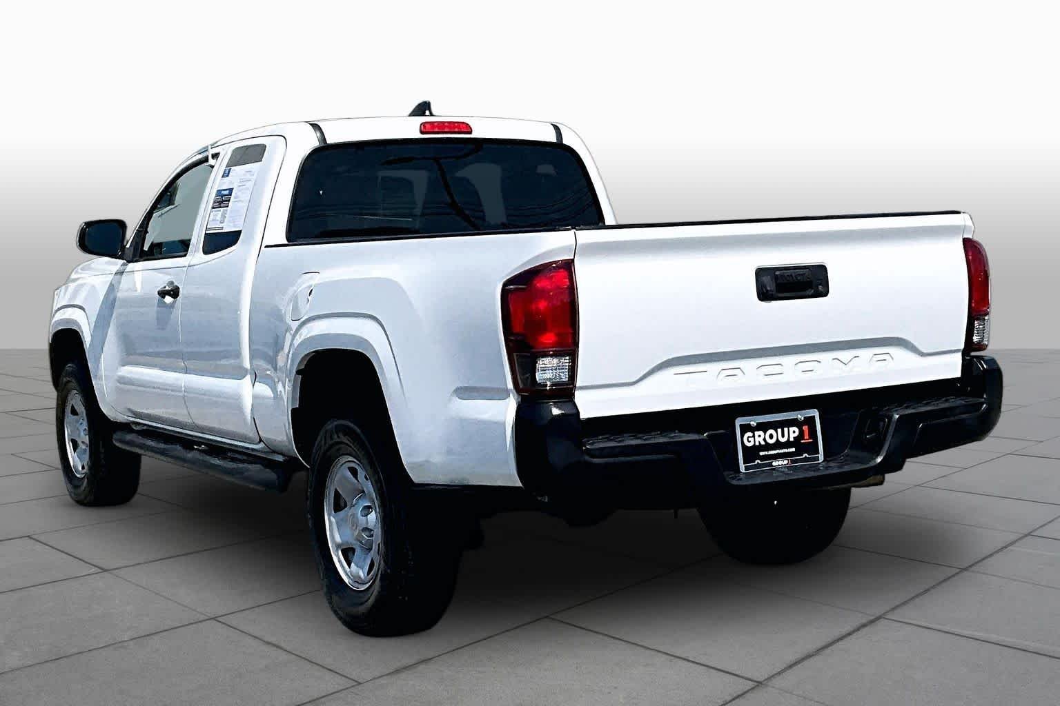 Used 2020 Super White Toyota SR image 11