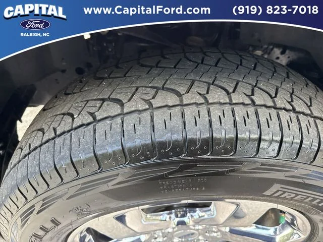 Used 2023 White Ford Lariat image 14