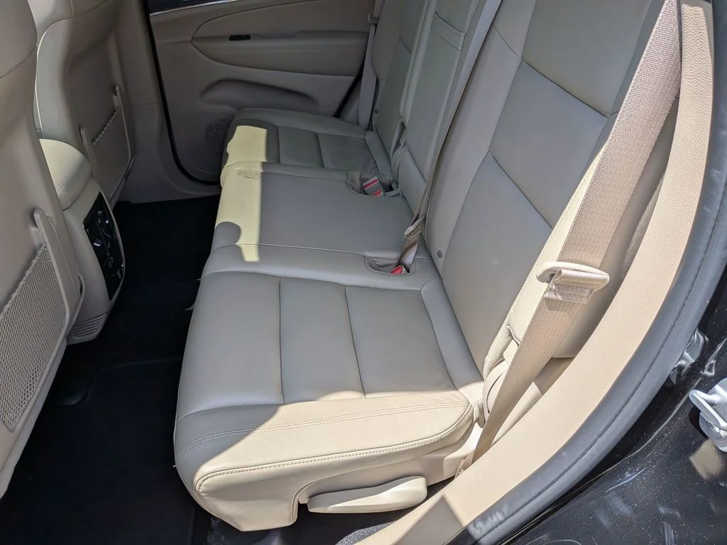 Used 2020 Black Jeep Limited image 26