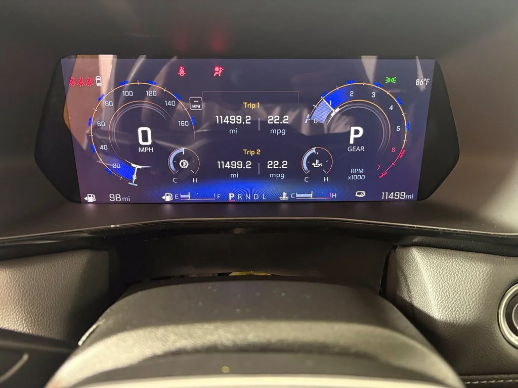 Used 2025 Gray Chevrolet LT image 31