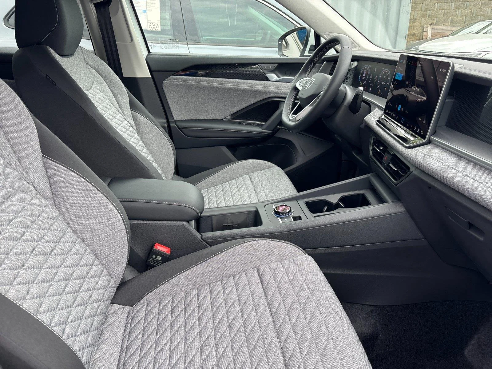 New 2026 Pure White Volkswagen S image 38
