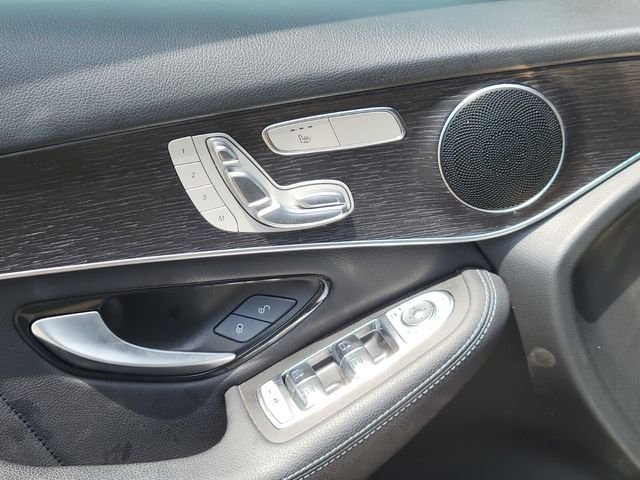 Certified Used 2022 Black Mercedes-Benz GLC 300 image 12