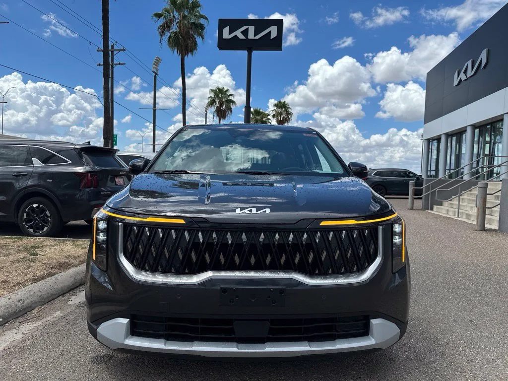 New 2027  Kia LXS image 2