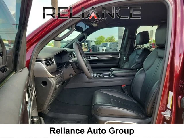 Used 2024 Red Jeep BASE image 9