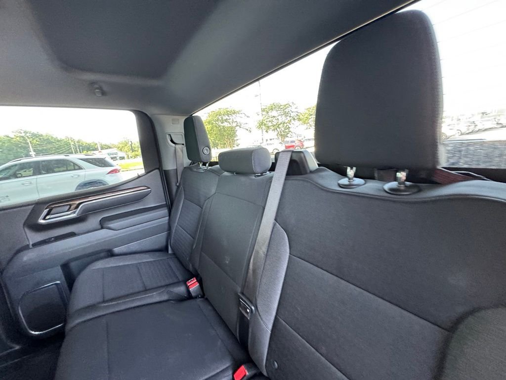 Used 2025 Gray Chevrolet LT image 21