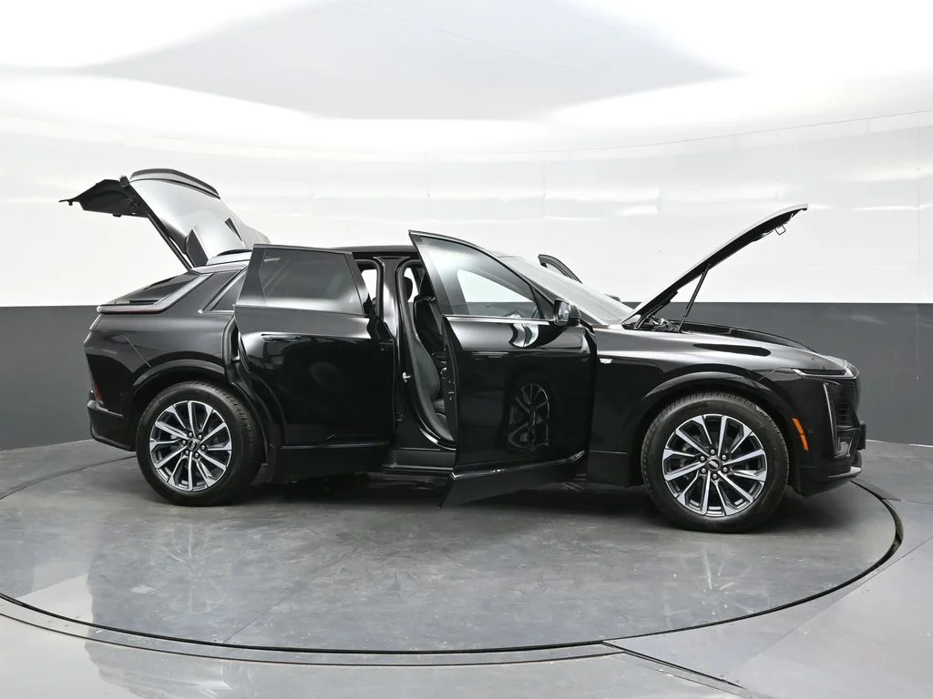 Used 2024 Black Cadillac Sport image 46