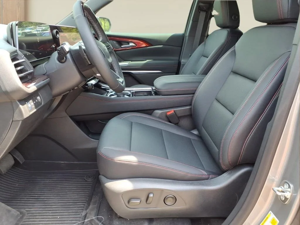 2026 Chevrolet Traverse Z71 - Photo 16