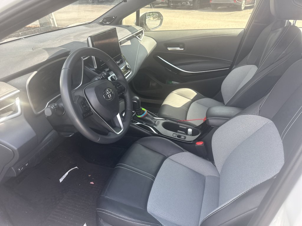 Used 2024 Wind Chill Pearl Toyota XSE image 5