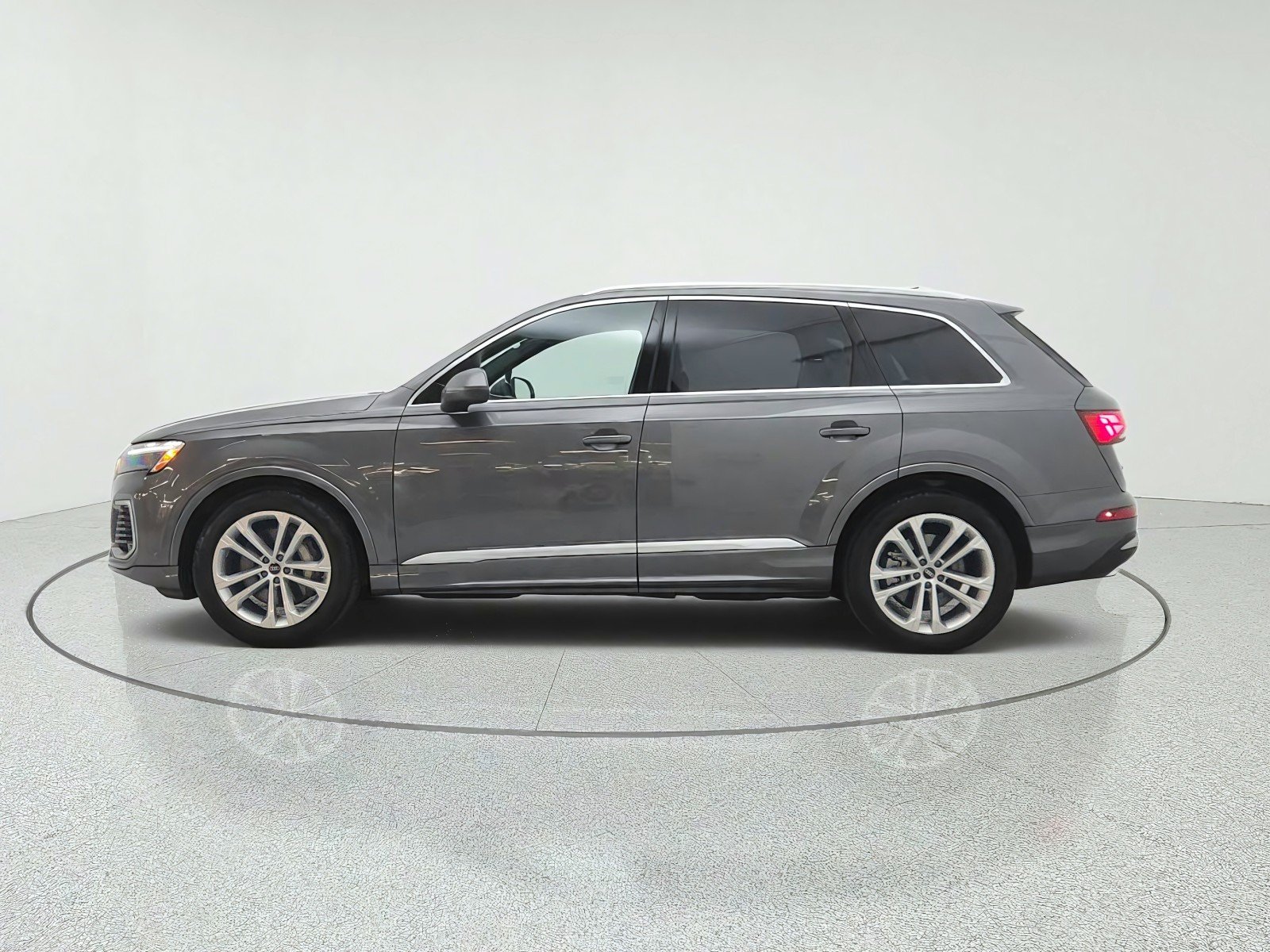 Used 2025 Samurai Gray Metallic Audi Premium Plus image 8