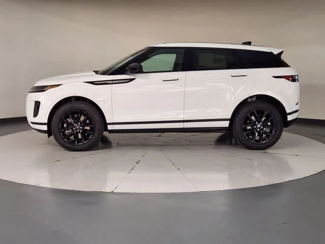 New 2026 Fuji White Land Rover Core S image 5