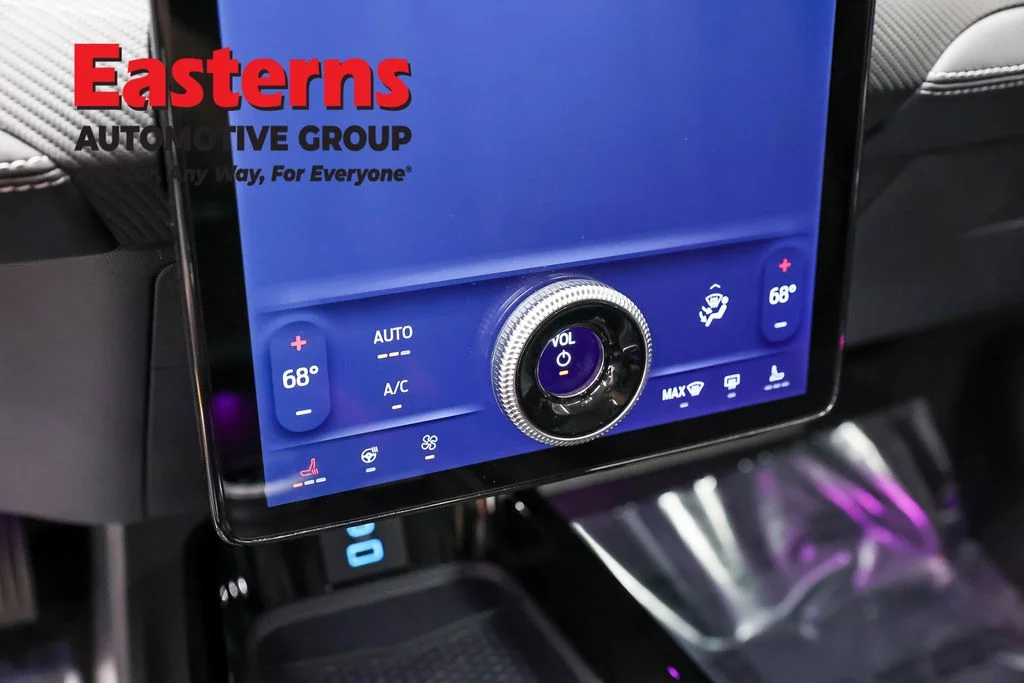 Used 2024 Blue Ford Premium image 20