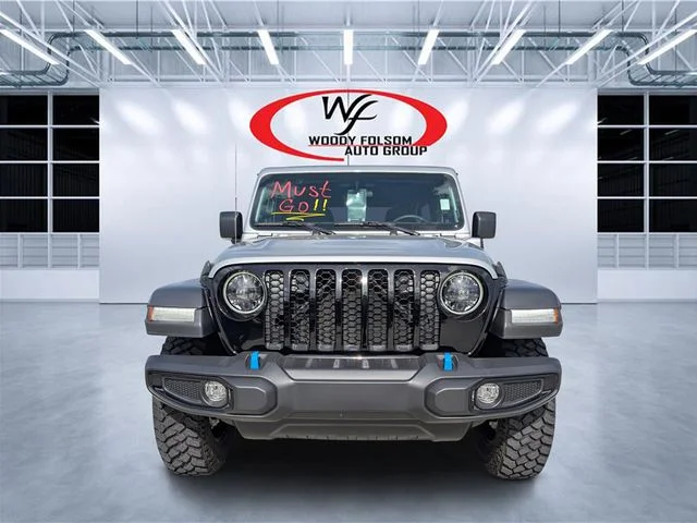 New 2023 Silver Zynith Clear-Coat Exterior Paint Jeep Willys 4xe image 8