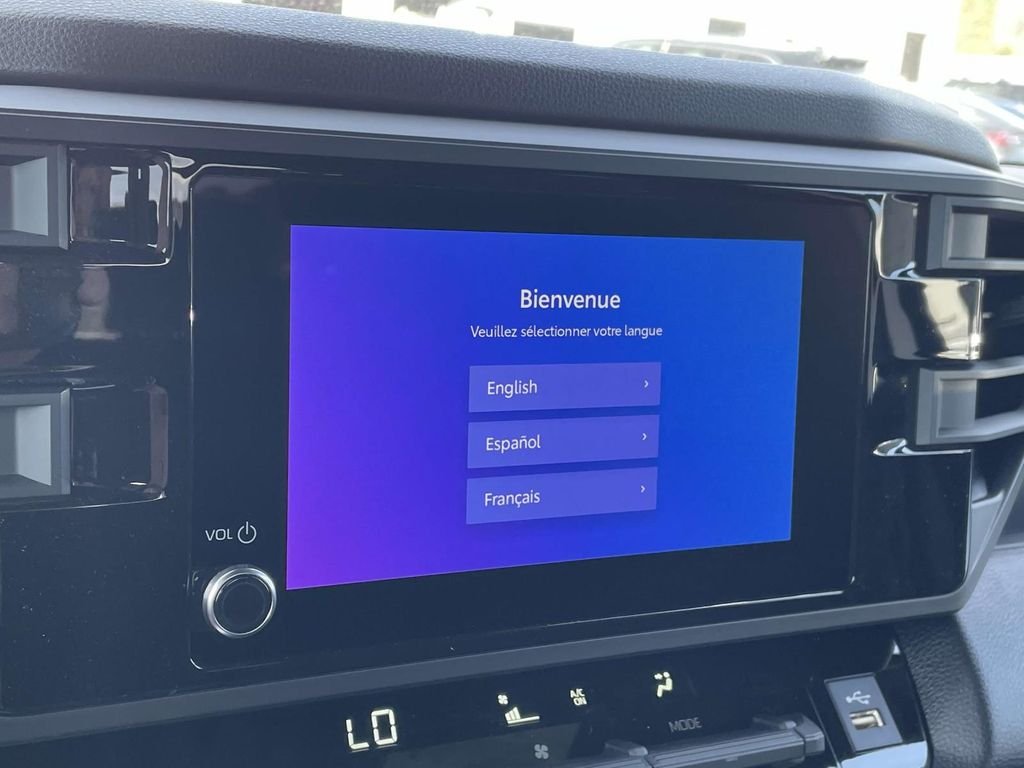 2025 Toyota Tundra SR5 - Photo 34