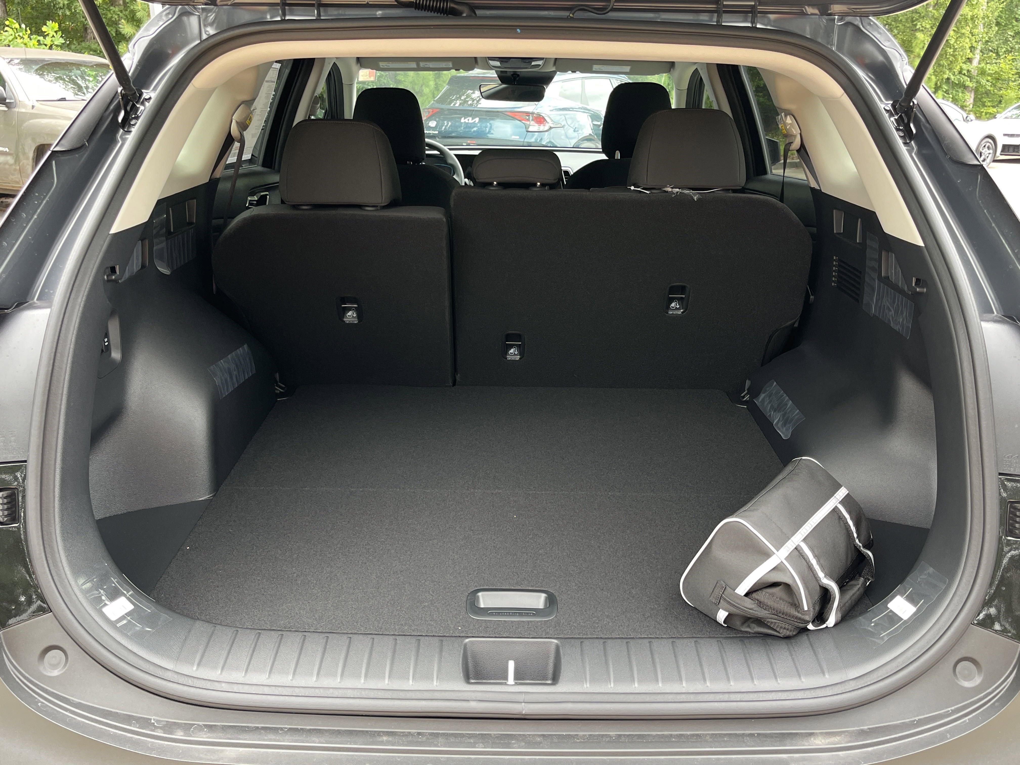 2025 Kia Sportage LX Hybrid - Photo 23