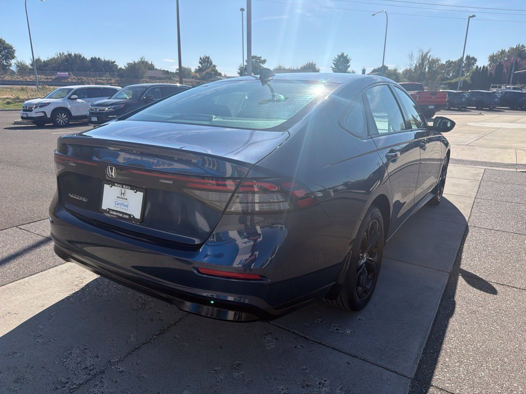 Certified Used 2025  Honda SE image 4