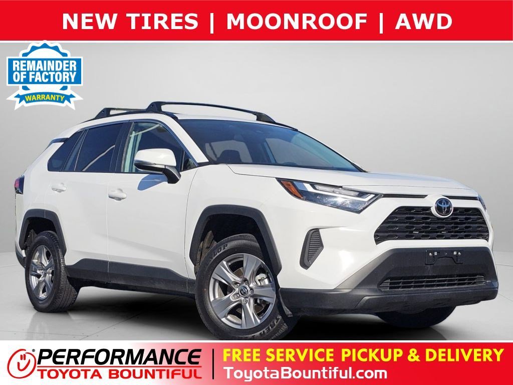 2025 Toyota RAV4 XLE AWD's photo