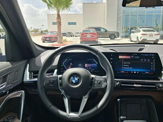 2025 BMW X1 28i - Photo 14