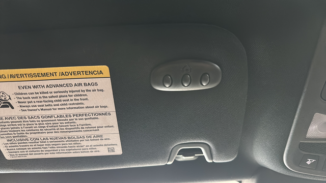 Used 2020 Infinite Black Lincoln Reserve image 32