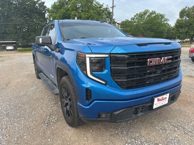 2022 GMC Sierra 4WD Crew Cab Short Box Elevation's photo