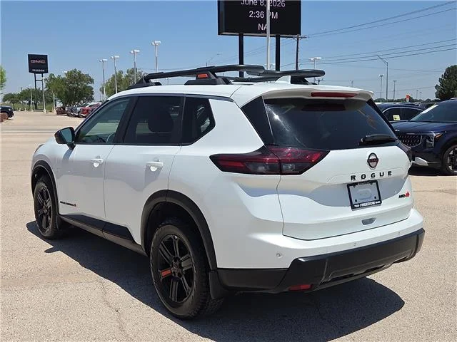 Used 2025 Everest White Pearl Nissan Rock Creek All-Wheel Drive image 2