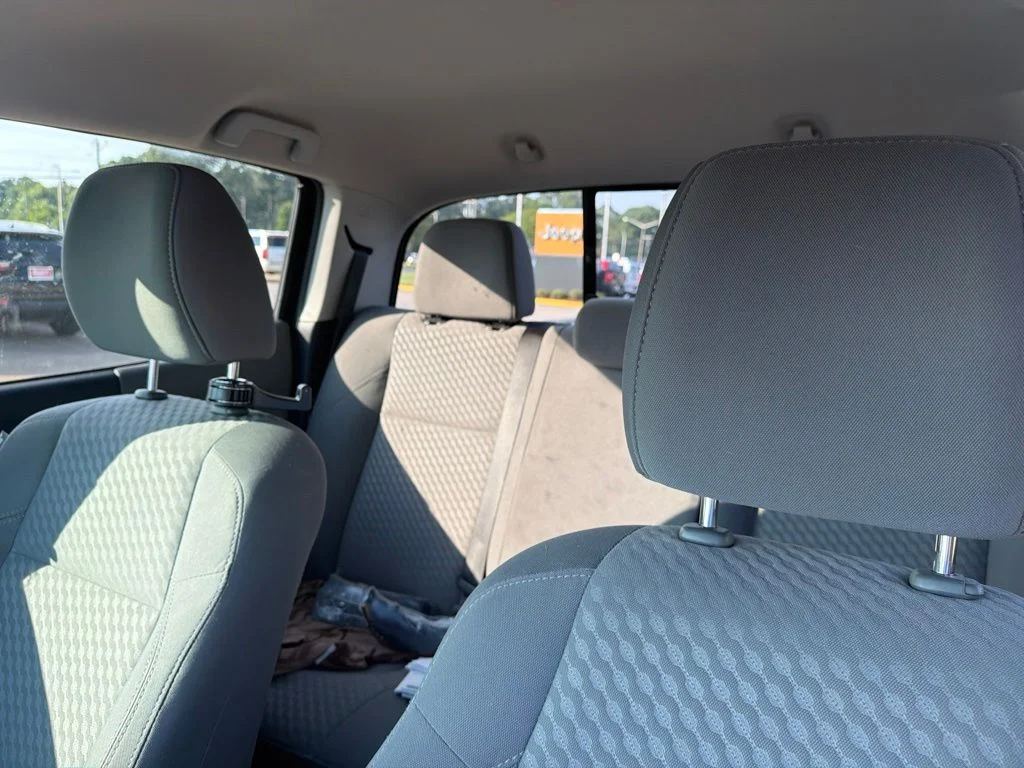 Used 2022 Silver Toyota SR image 18