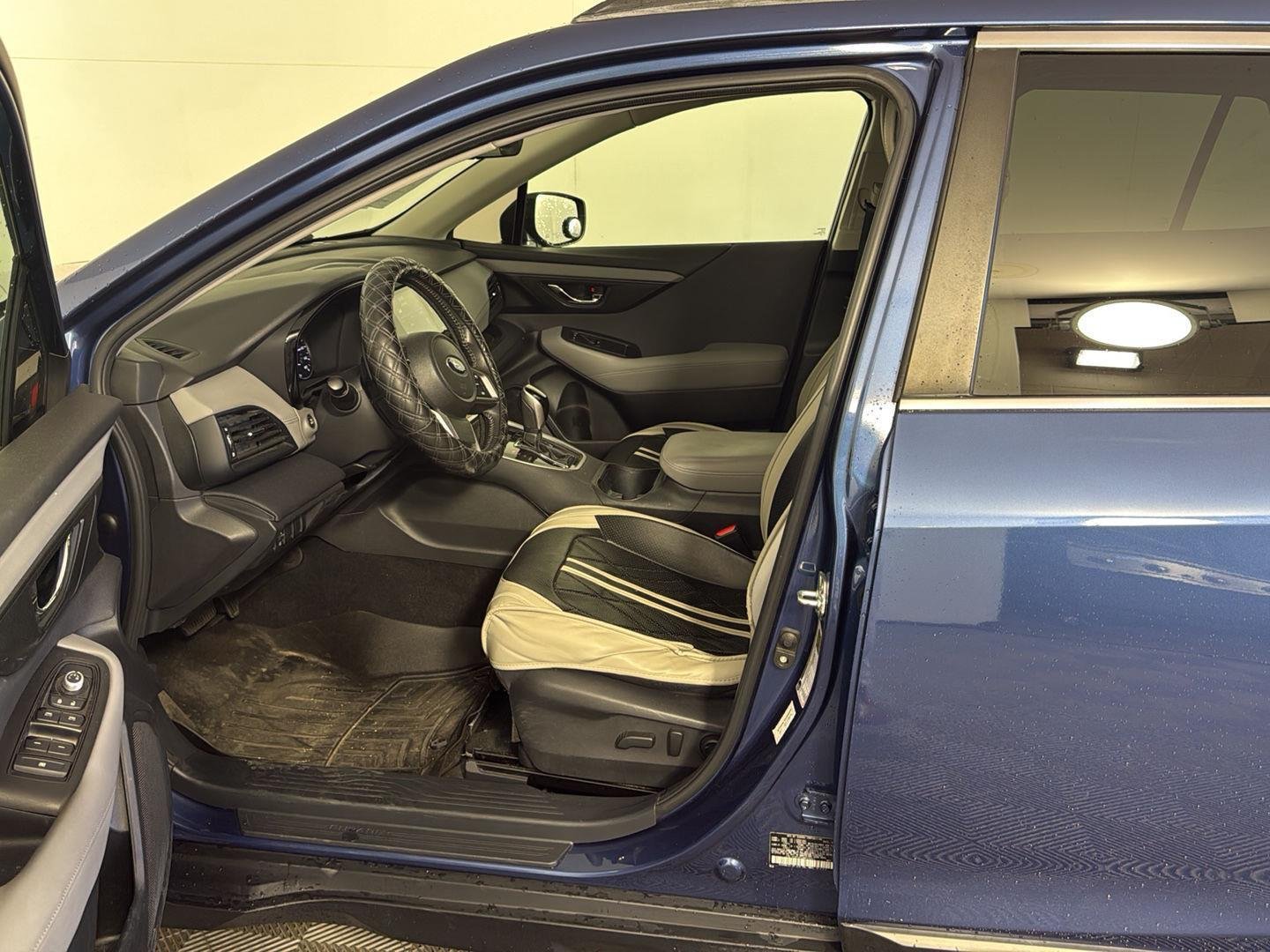Used 2021  Subaru Premium image 11
