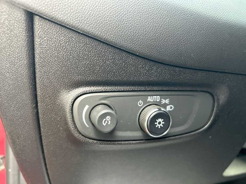 Used 2019 Red Chevrolet LT image 21