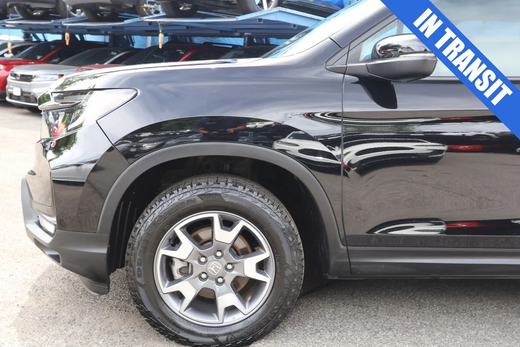 Certified Used 2023 Crystal Black Pearl Honda TrailSport image 9