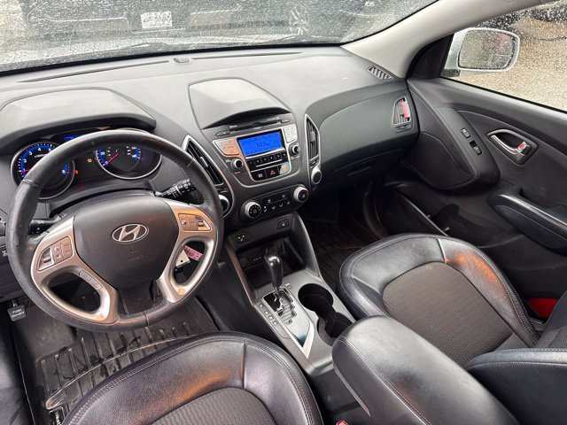 Used 2013 Silver Hyundai GLS image 20